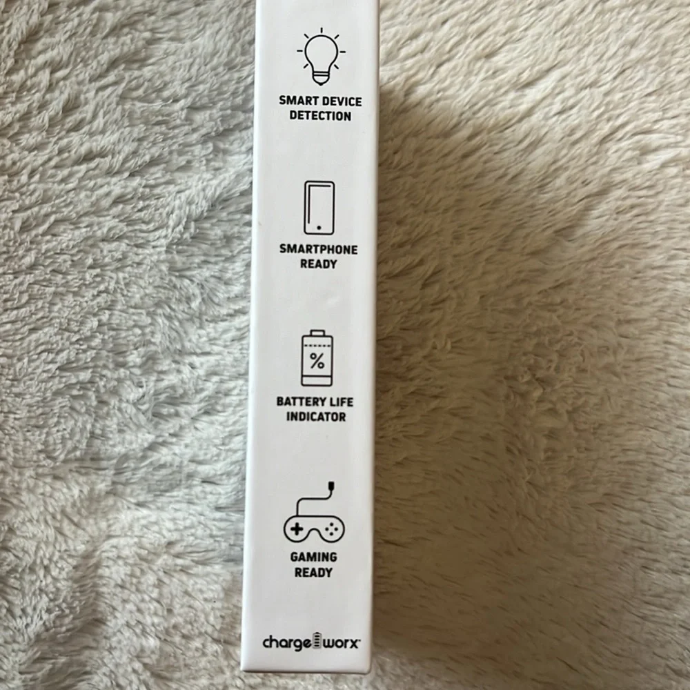 Charge Worx 4000 mAh Power Bank For Smartphones, tablets, & small game consoles